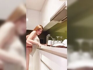 pandora kaaki kitchen sex
